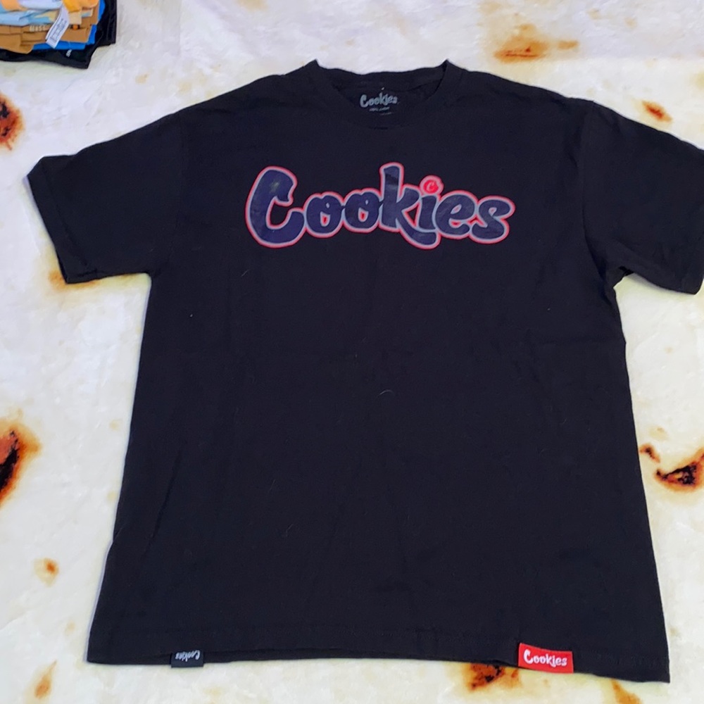 Used Cookie shirt.